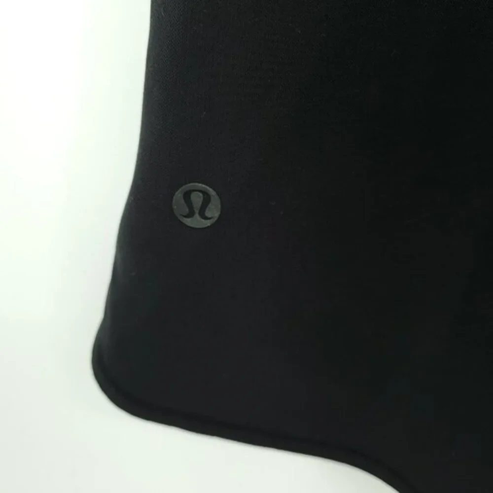 Lululemon On The Fly Skirt *Woven 8 Black